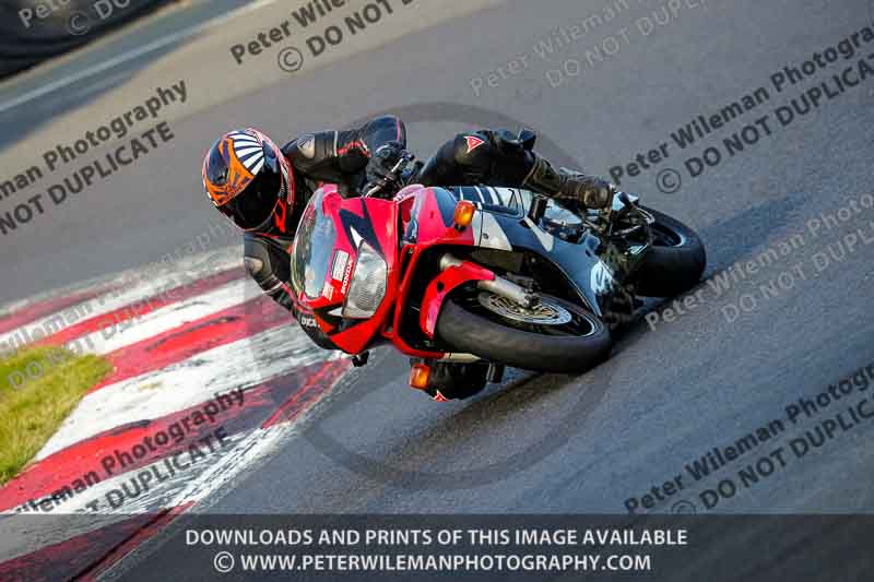 brands hatch photographs;brands no limits trackday;cadwell trackday photographs;enduro digital images;event digital images;eventdigitalimages;no limits trackdays;peter wileman photography;racing digital images;trackday digital images;trackday photos